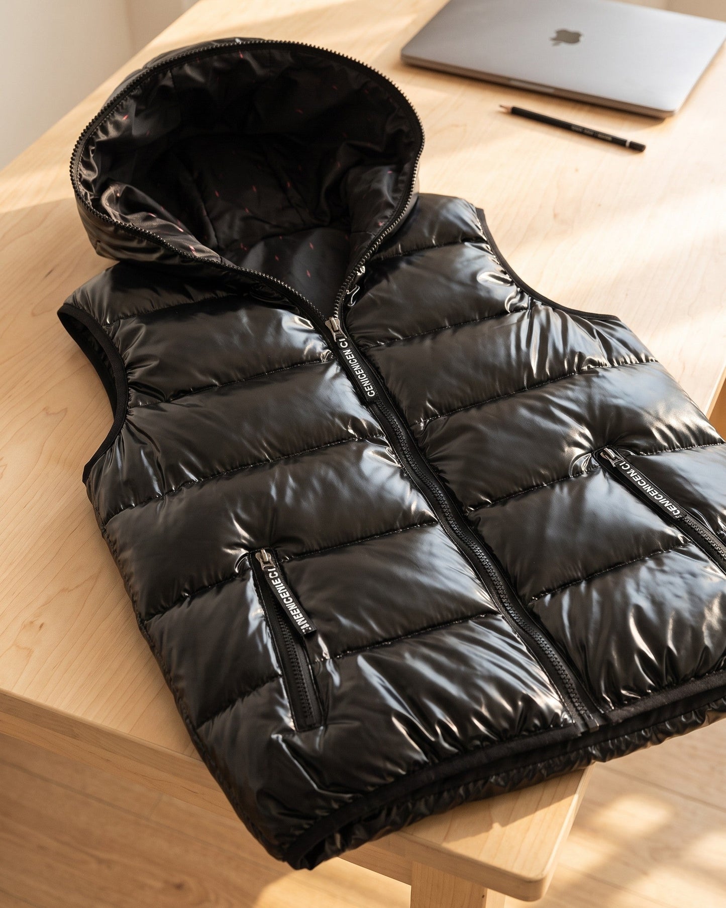 Simon Hooded Puffer Vest
